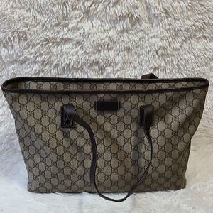💯 Authentic Gucci Tote Bag 🍀